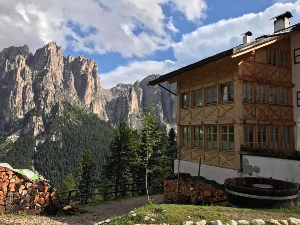 Rifugio Negritella 호텔 포자 디 파사 외부 사진